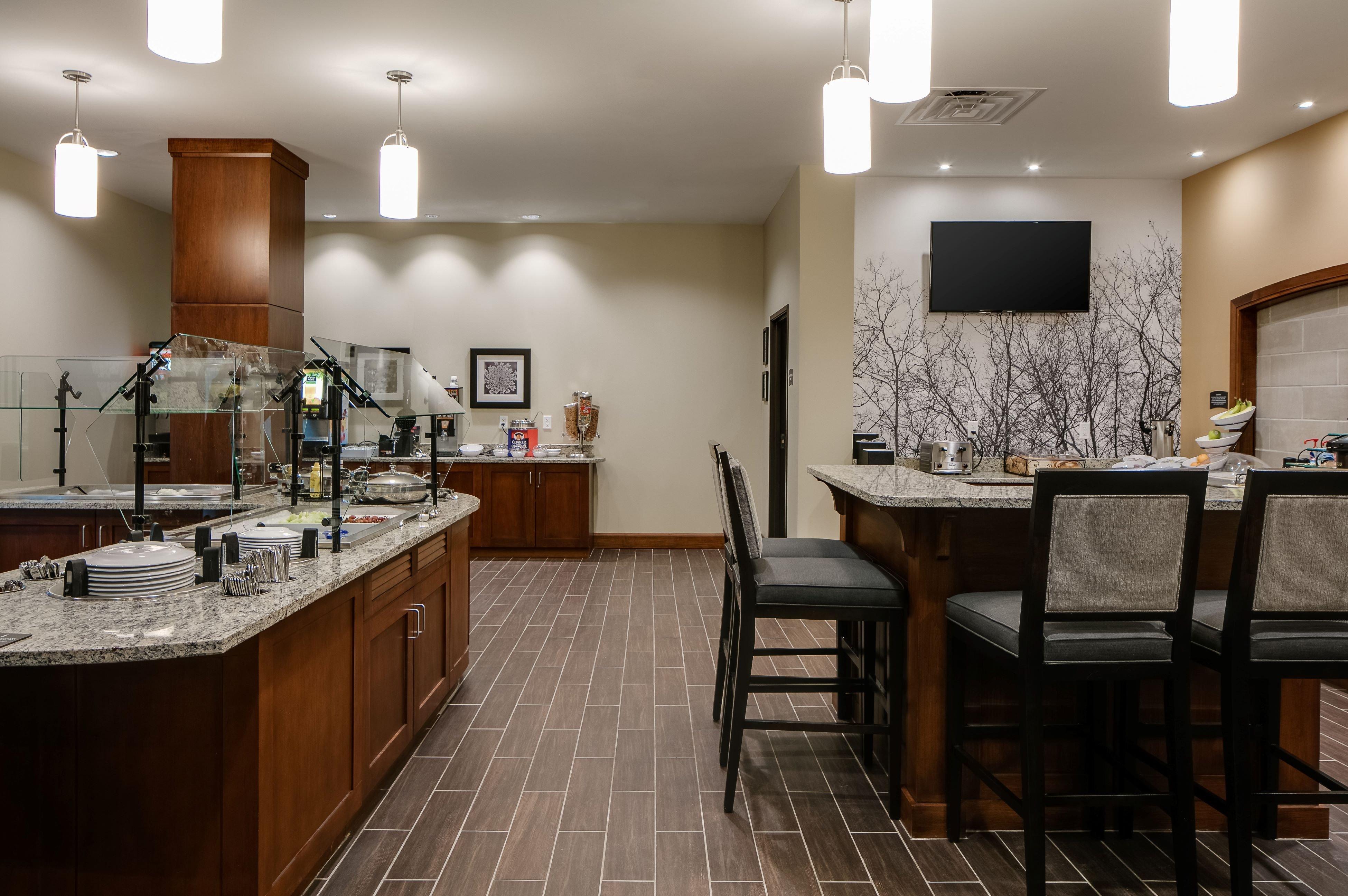 Staybridge Suites Des Moines Downtown By Ihg Exterior photo