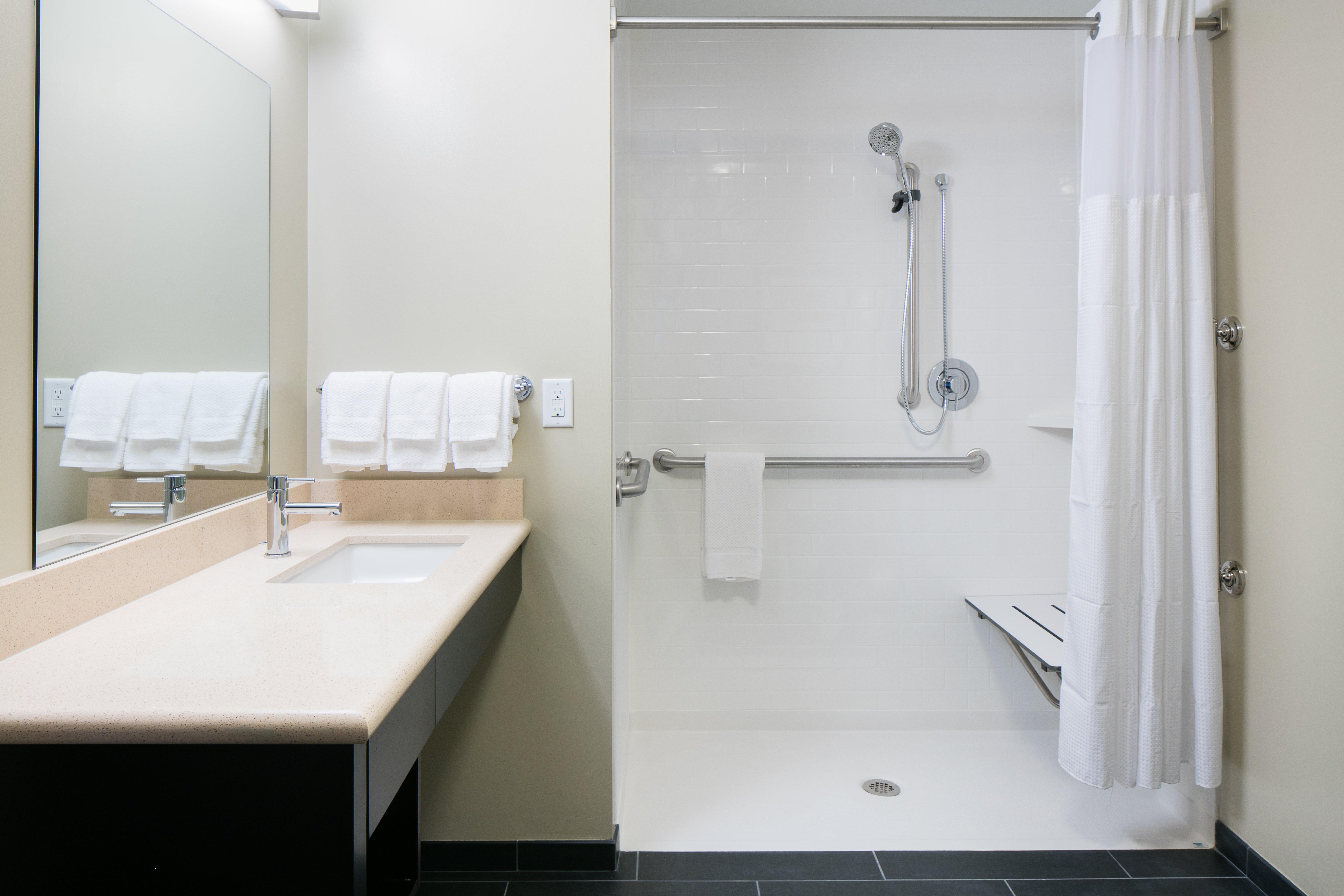 Staybridge Suites Des Moines Downtown By Ihg Exterior photo