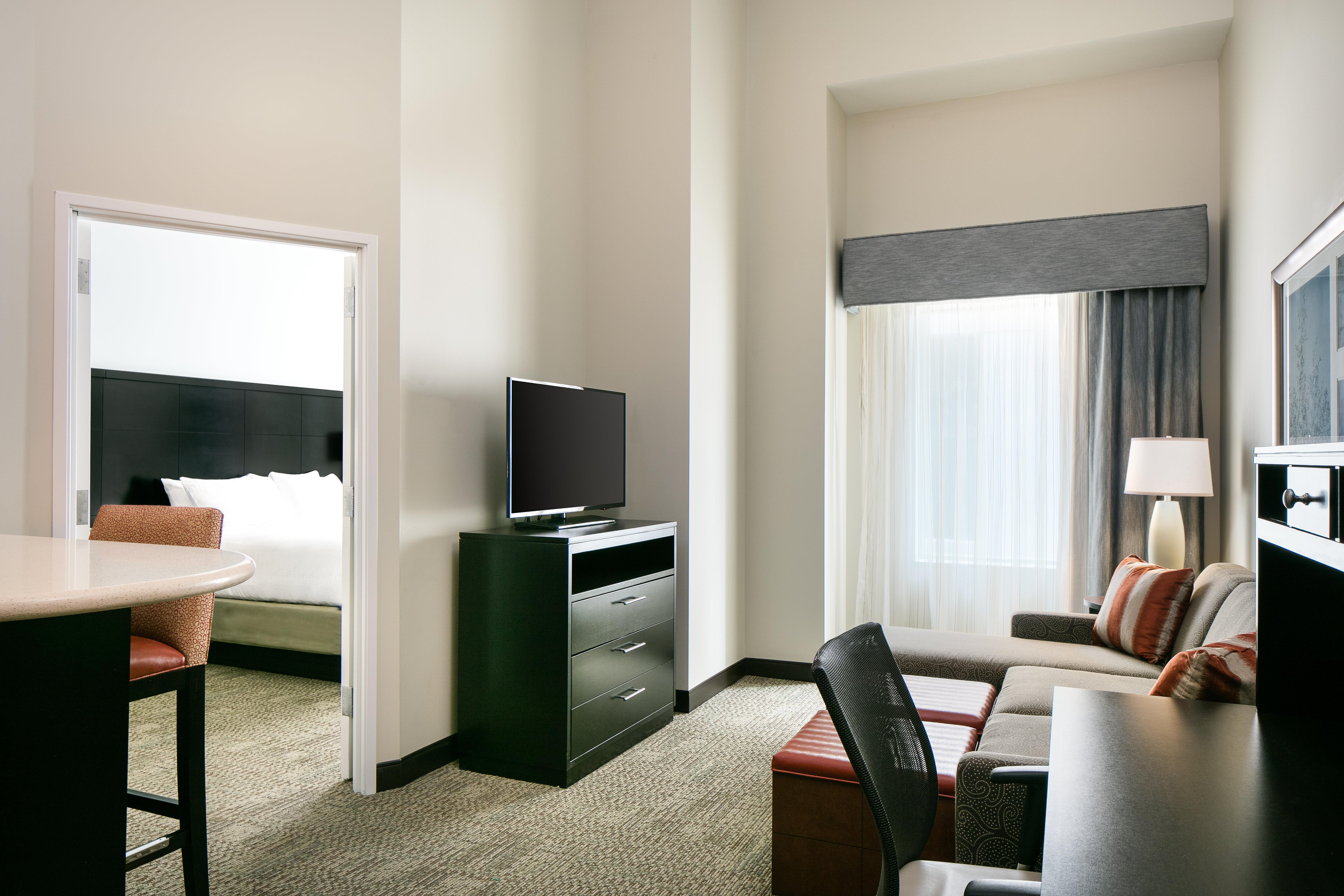 Staybridge Suites Des Moines Downtown By Ihg Exterior photo